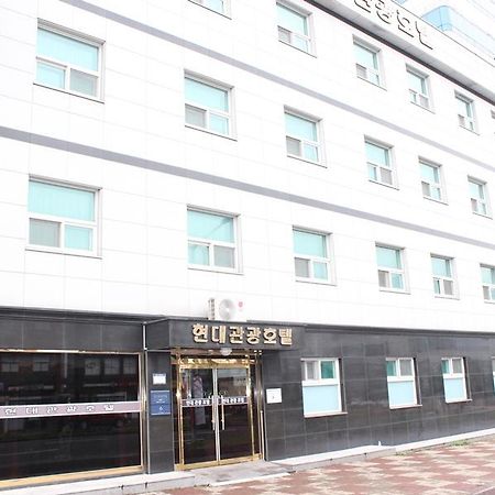 Hyundai Tourist Hotel Чеджудо Экстерьер фото